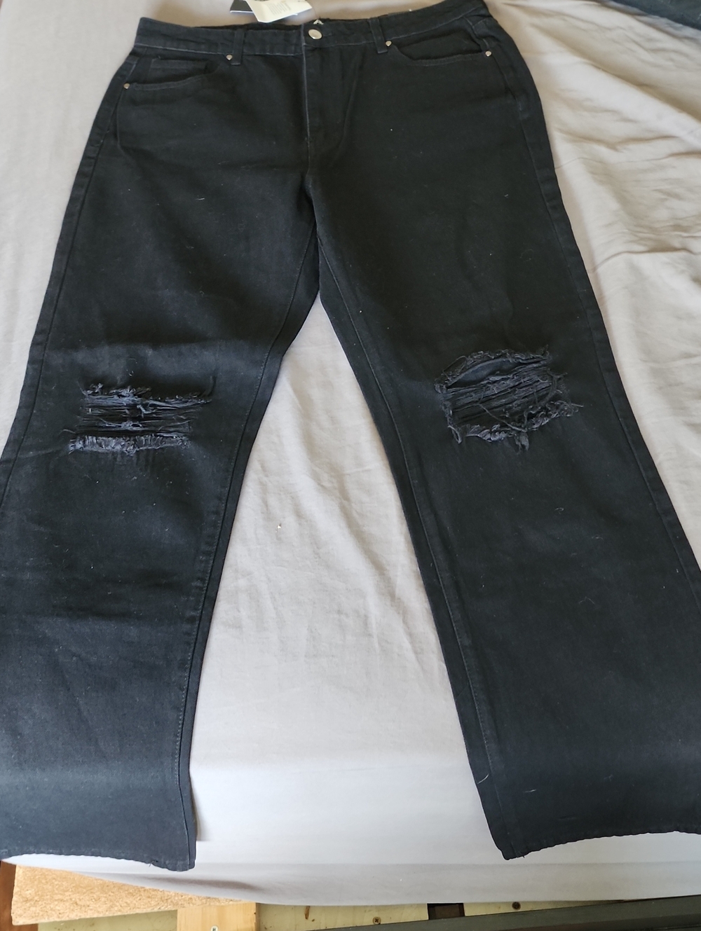 Fashion Nova Black Bootcut Ripped Men’s Jeans